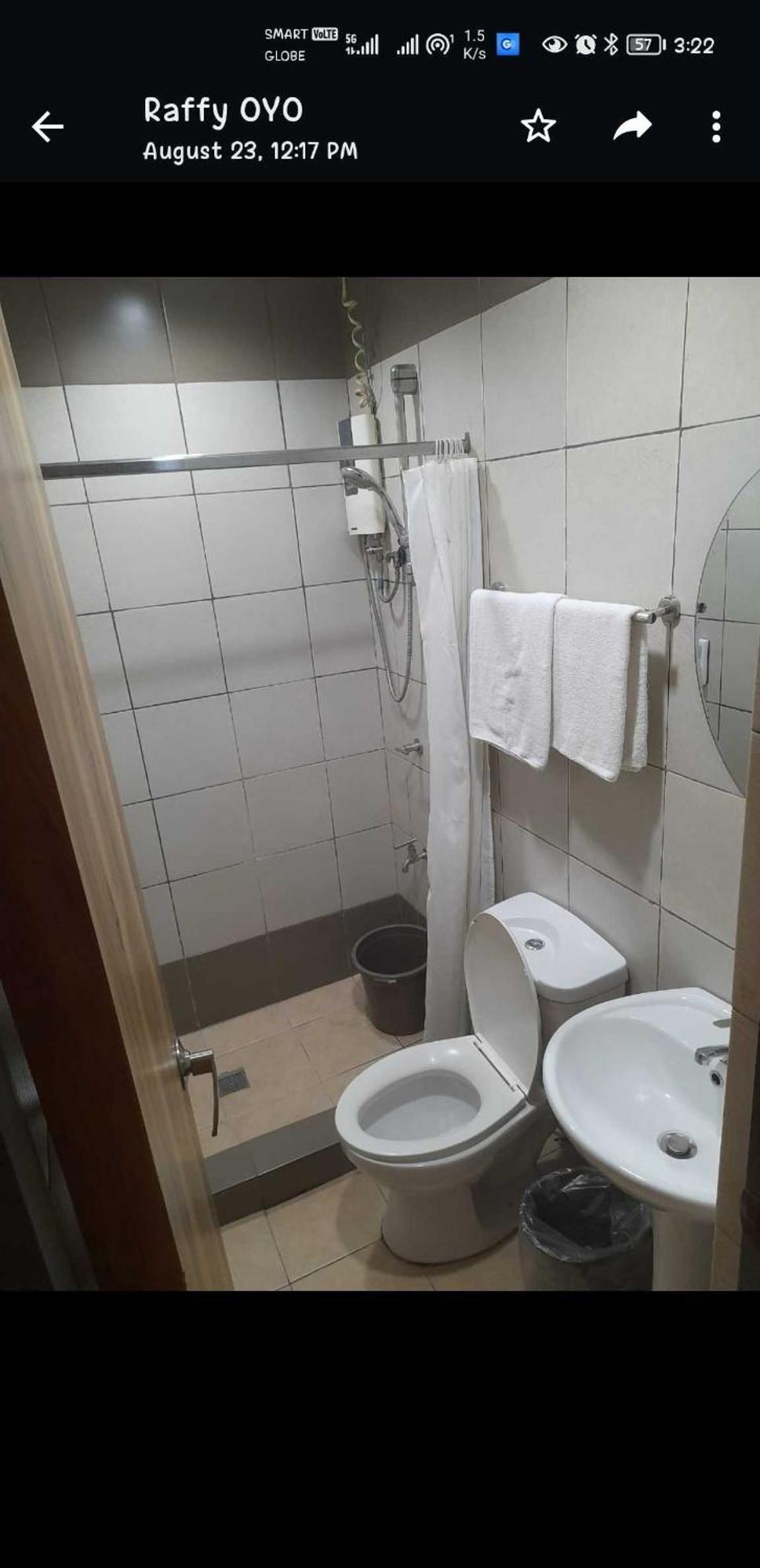 Oyo 1011 First Hotel Manila Bagian luar foto
